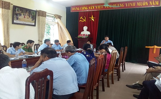 Thị trấn Tân Thanh: Tổ chức về các đơn vị trường học trên địa bàn hướng dẫn cán bộ giáo viên đăng ký và sử dụng dịch vụ công trên nền tảng số.